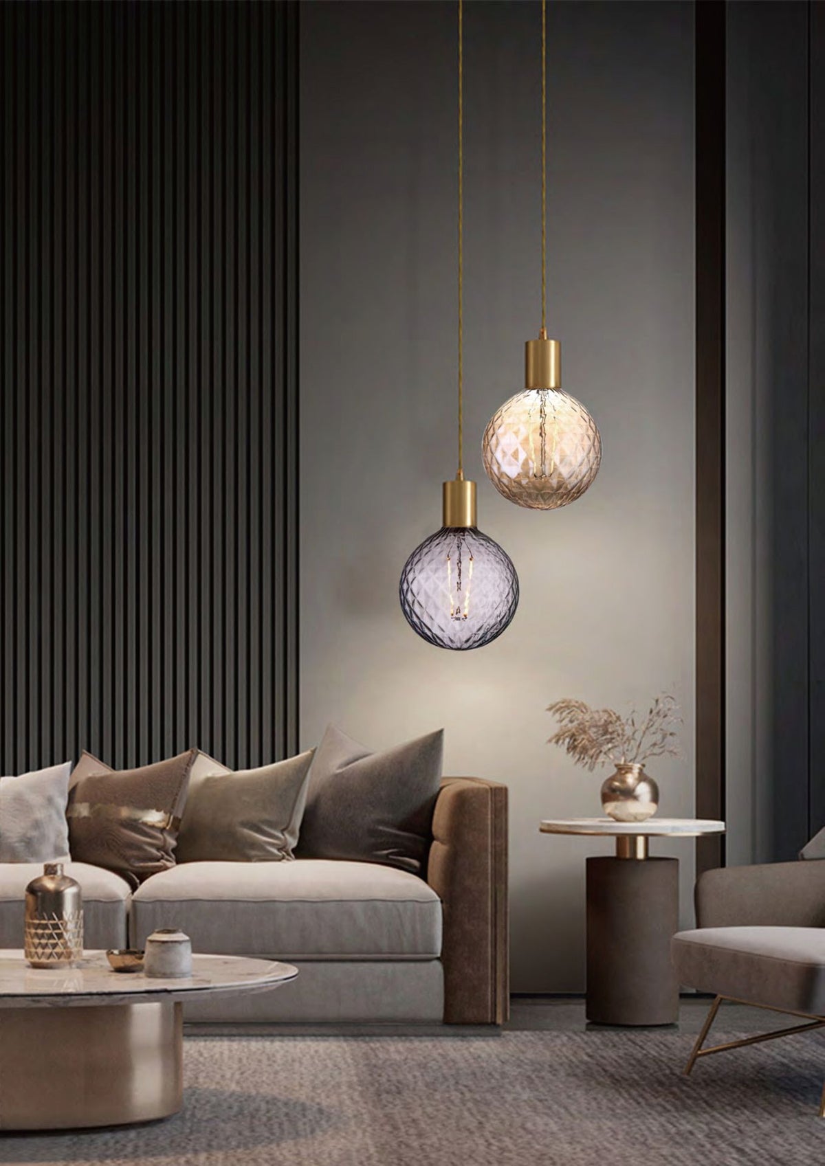 Ambretta LED izzók borostyán és füst színben, két függesztékben modern nappaliban